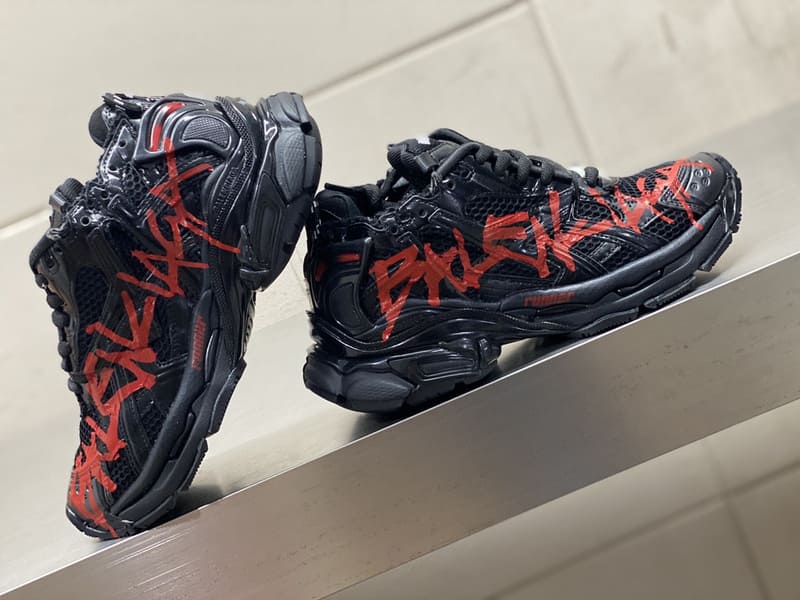 Pronta Entrega - Balenciaga Runner Graffiti Sneaker Black