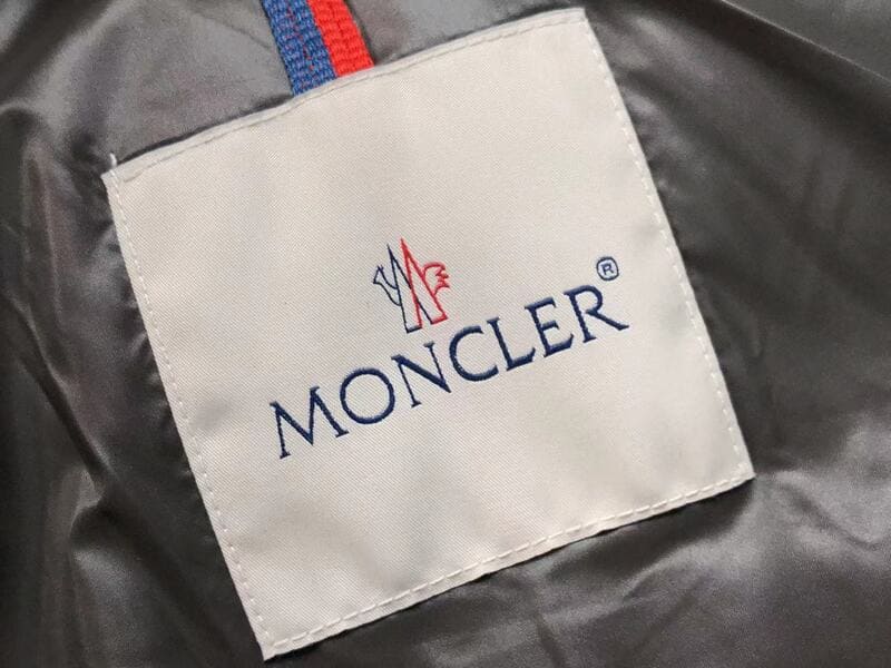 Pronta Entrega - Jaqueta Moncler Maya Black