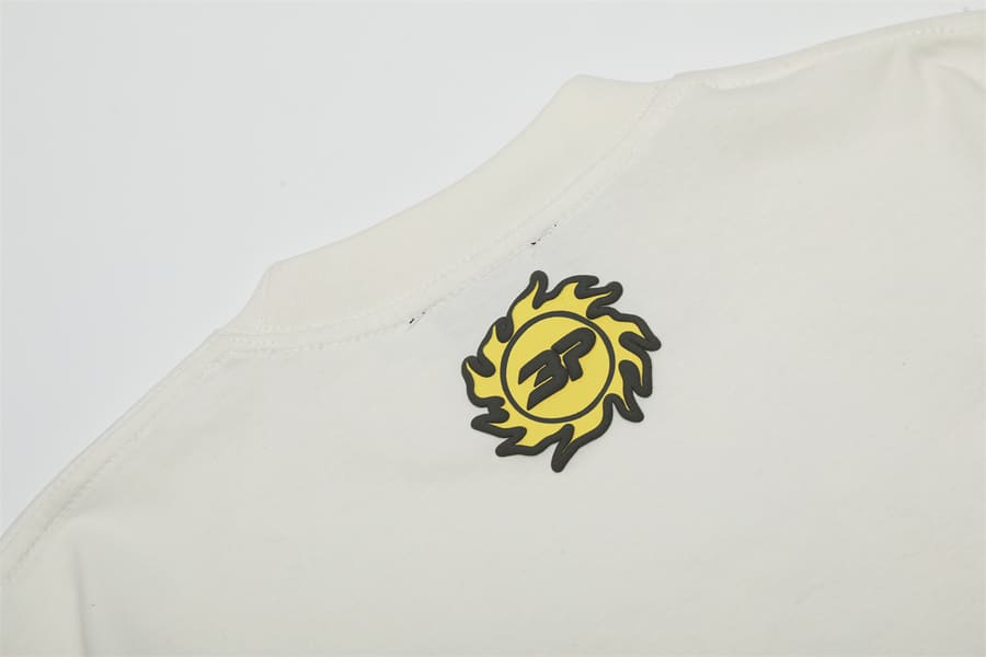 Camiseta Broken Planet Foot On The Gas White