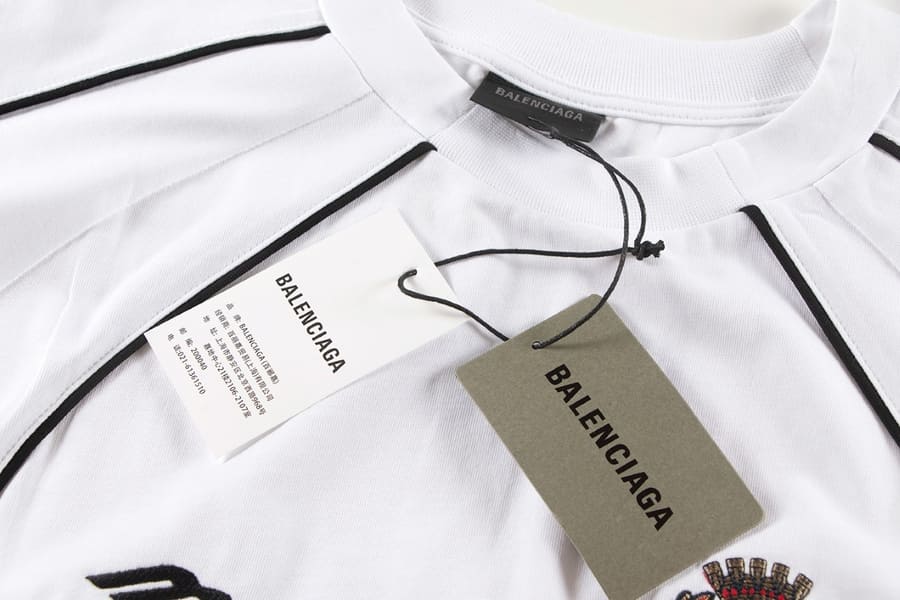 Camiseta Balenciaga Soccer Tokyo #10