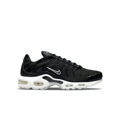 Air max plus TN black white