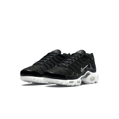 Air max plus TN black white