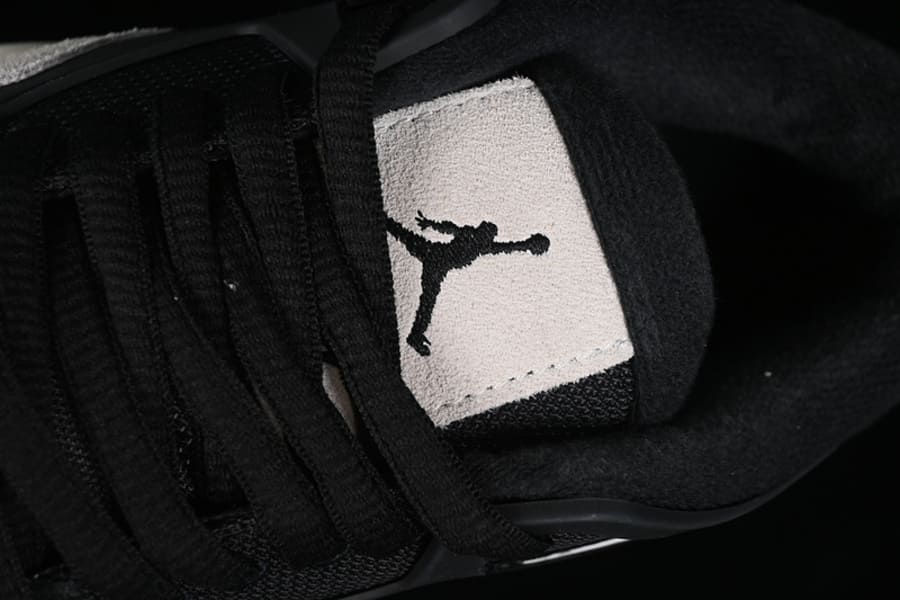 Pronta Entrega - Air Jordan 4 RM Light Bone